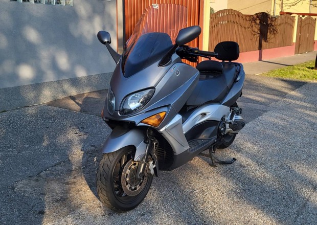 Yamaha Tmax 500