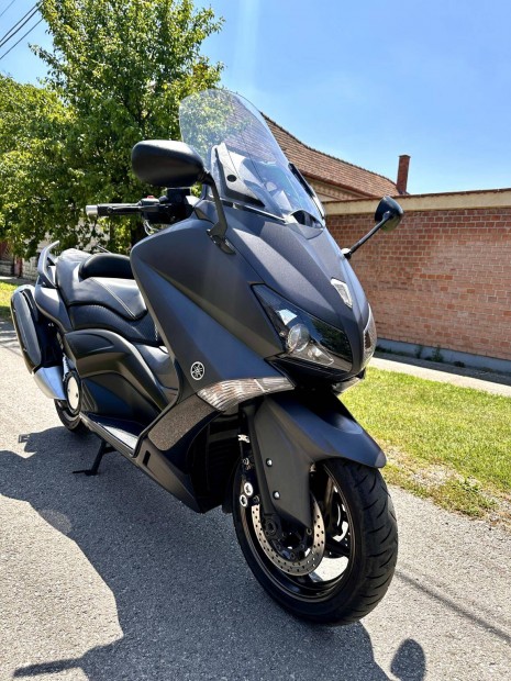 Yamaha Tmax 530