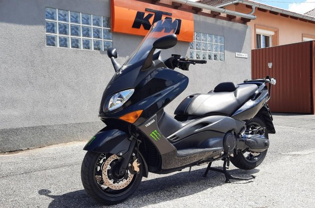 Yamaha Tmax Garancival-Szervizknyves