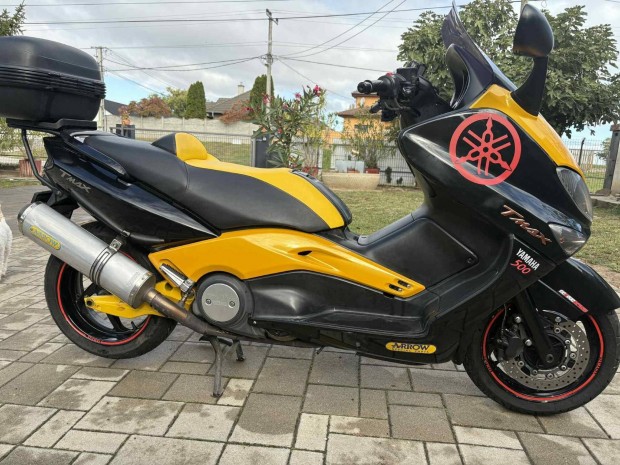 Yamaha Tmax ...