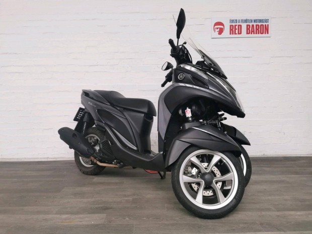 Yamaha Tricity 125 rsos RED Baron Garancival...