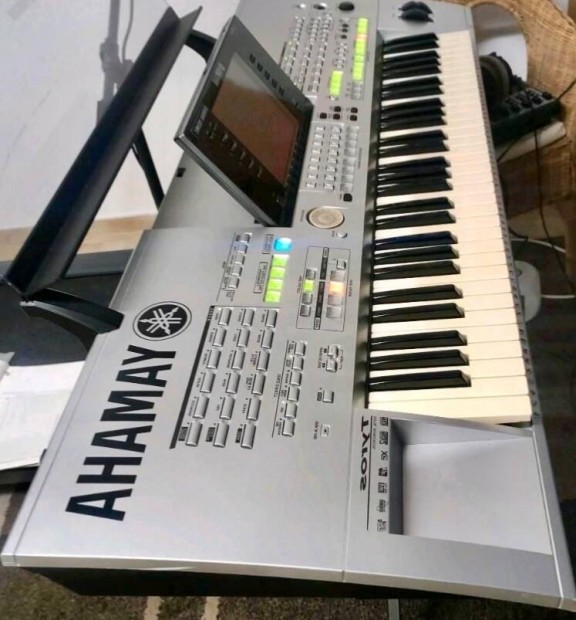 Yamaha Tyros1