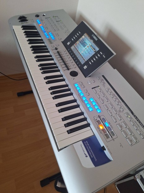 Yamaha Tyros4