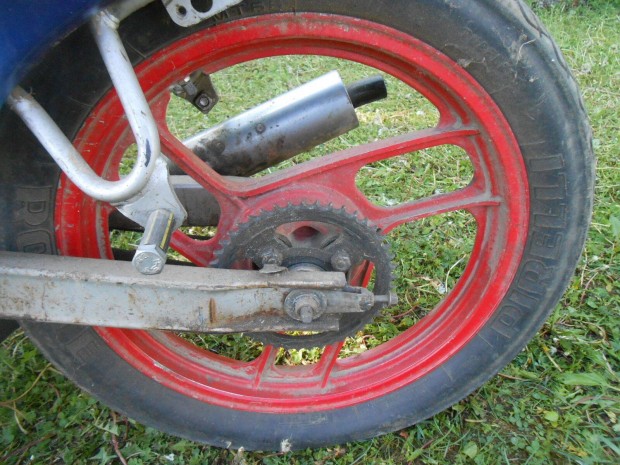 Yamaha Tzr 125-ös,alkatrészek Tapolcán eladók