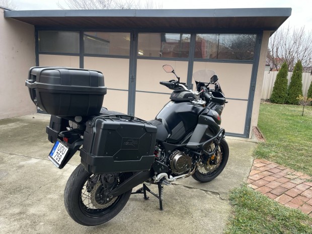 Yamaha XT 1200 Z Supertenere motor topcase oldaldoboz doboz motoros