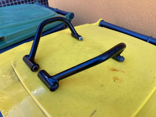 Yamaha XT h�ts� kapaszkod�