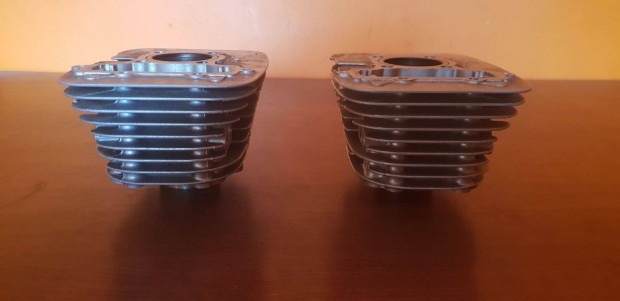 Yamaha XV250 motorkerékpár henger 2db