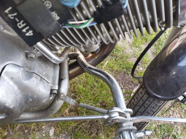 Yamaha XV 535 elöre tolt lábtartó
