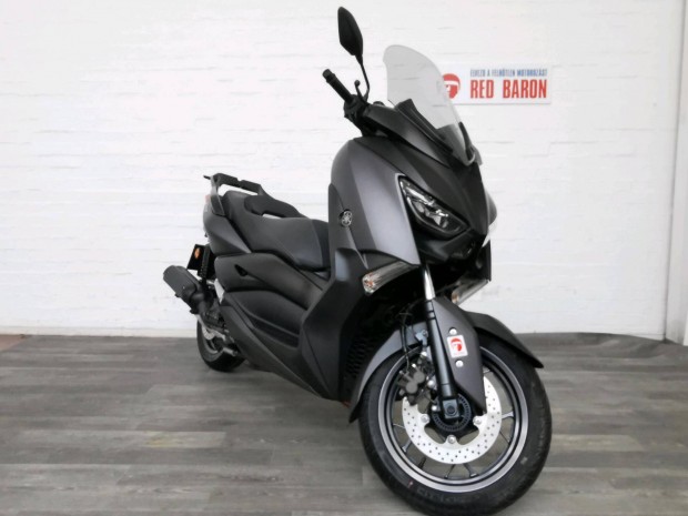 Yamaha X-Max 125 rsos RED Baron Garancival!