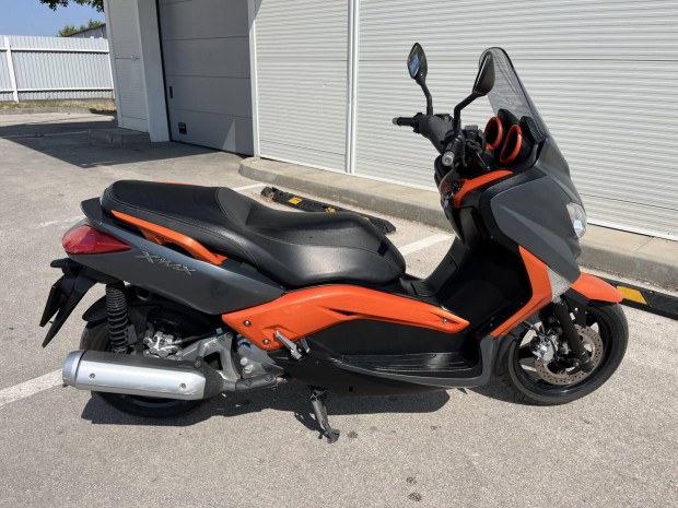 Yamaha X-Max 250 YP250R