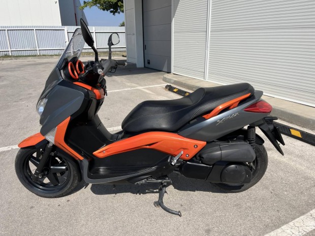 Yamaha X-Max 250 YP250R