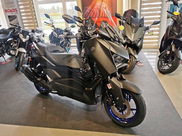 Yamaha X-Max 300 3+1 év Írásos Red Baron garanc...