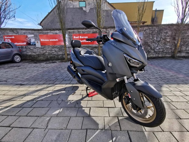 Yamaha X-Max 300 rsos RED Baron Garancival!