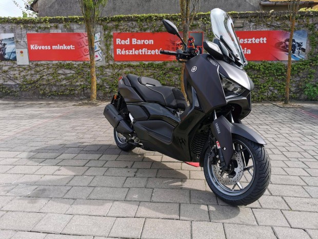 Yamaha X-Max 300 Tech Max! 3+1 v rsos Red Ba...