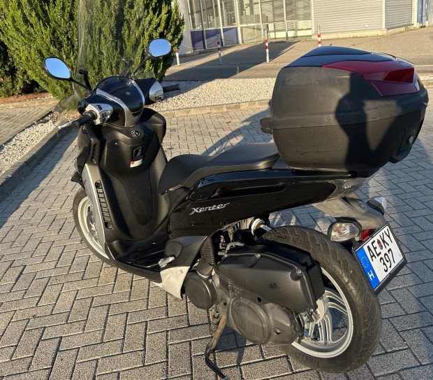 Yamaha Xenter 155ccm robogó