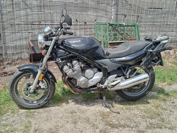 Yamaha Xj 600 N fellelt. indítható. okm. nélkül