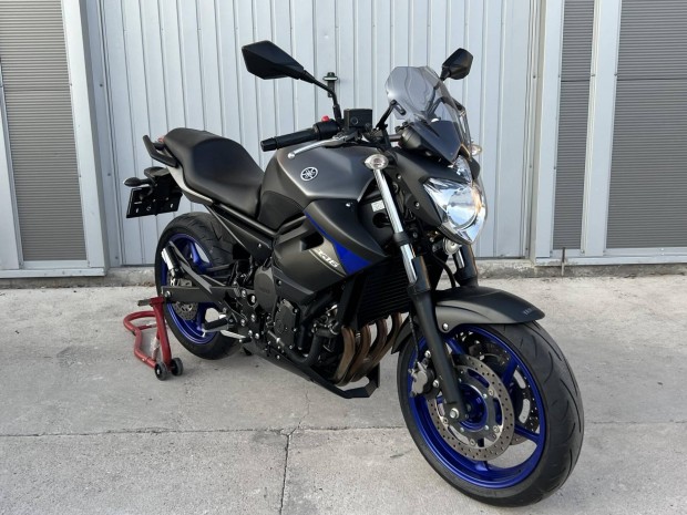 Yamaha Xj 6 N .