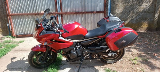 Yamaha Xj 6 S .