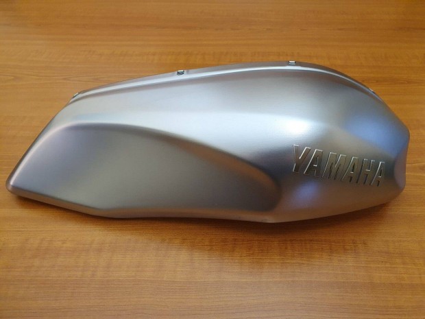 Yamaha Xsr 700 Jobb oldali aluminium tankidom - új 16363