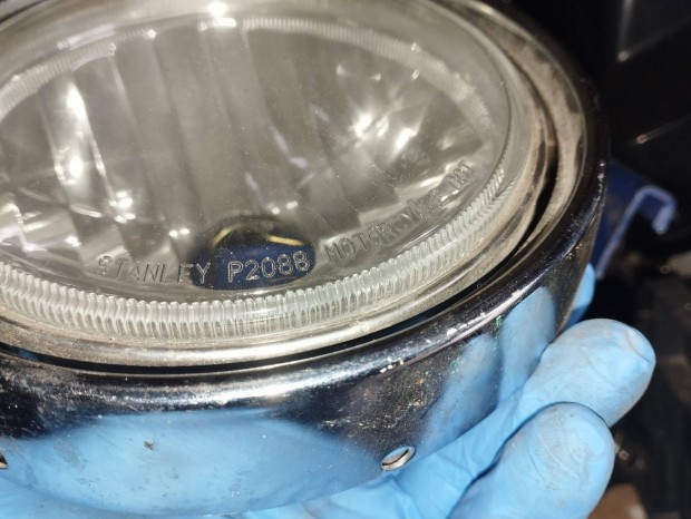 Yamaha Xvs 950 els� l�mpa kerettel