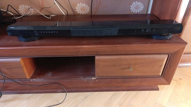 Yamaha Ysp-1400 hangprojektor (soundbar) elad