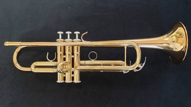 Yamaha Ytr-4335 trombita