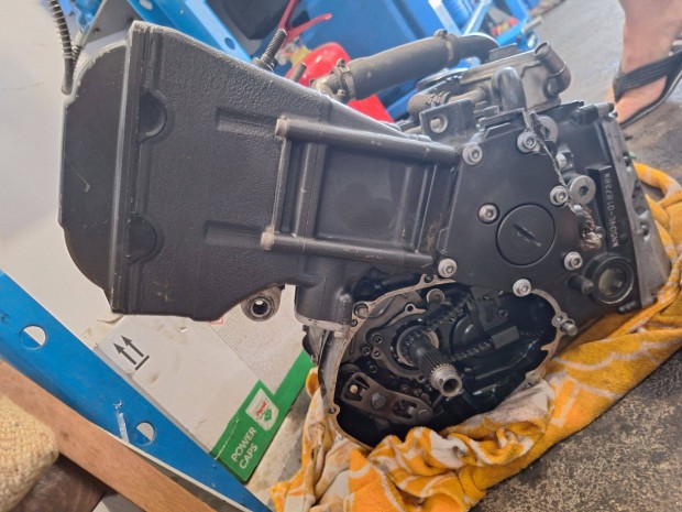 Yamaha Yzf R1 2004-06 Komplett Blokk Egybe Vagy Alkatr�szk�nt Elado!!!