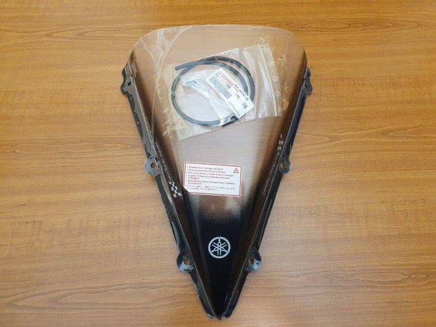 Yamaha Yzf-R1 Racing plexi +45mm - új 16353