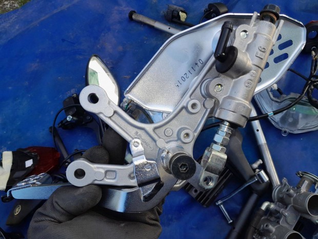 Yamaha Yzf R 25 alkatrsz