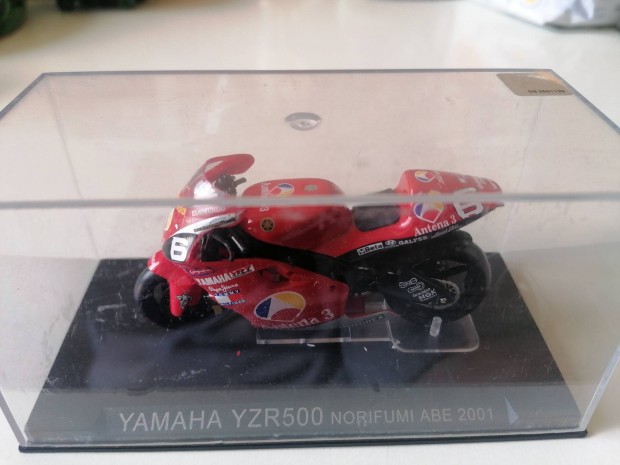 Yamaha Yzr 500 1/24 modell 