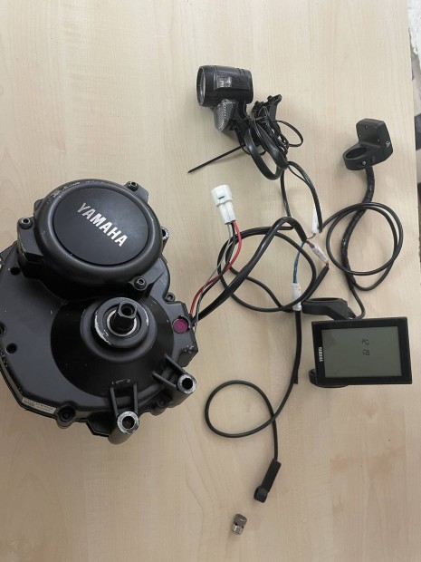 Yamaha (Giant) e-bike motor (75 Nm) minden tartozkval elad