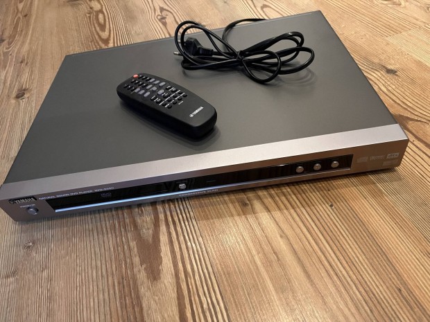 Yamaha s550 DVD