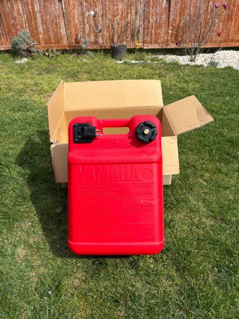 Yamaha gy�ri �zemanyagtank - 24 L - S�rtetlen, �j - H�sv�ti akci�!