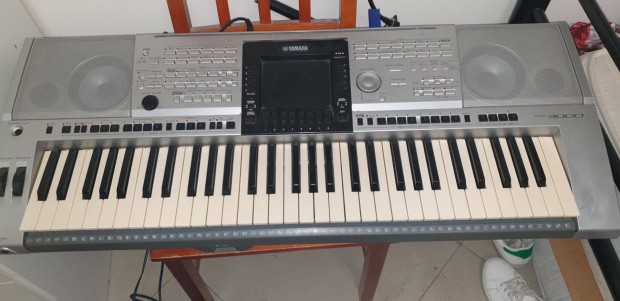 Yamaha psr 3000