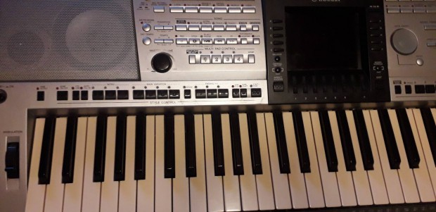 Yamaha psr 3000