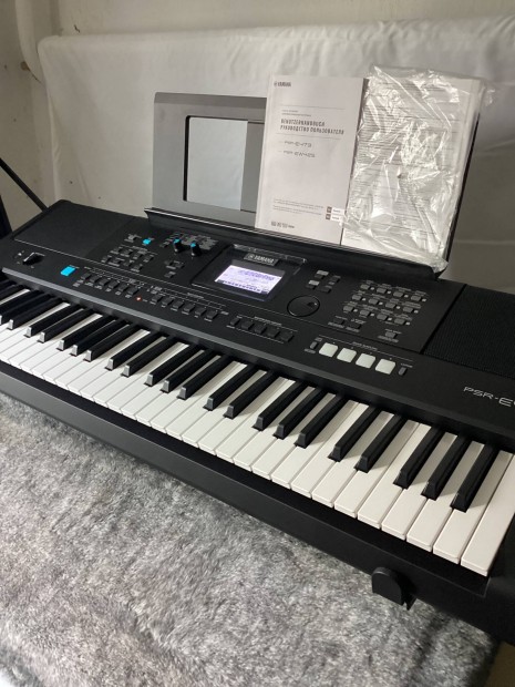 Yamaha psr e 473,új állapotban eladó!