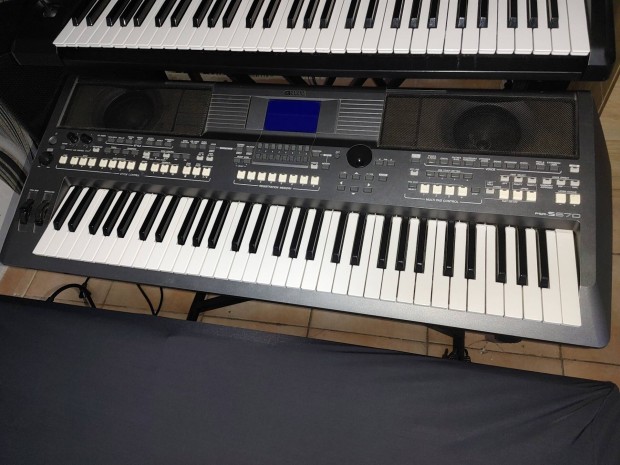 Yamaha psr s670 elado