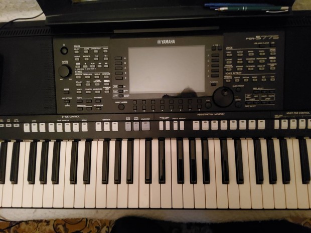 Yamaha psr s775 karcsonyi ajndk 