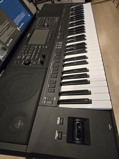 Yamaha psr sx700 szintetiztor. Gynyr j llapotban.