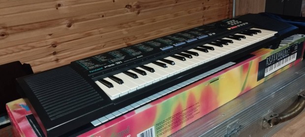 Yamaha pss-31 szintetiztor 