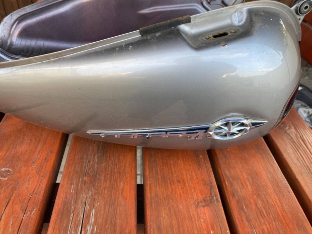 Yamaha royal star zemanyagtank