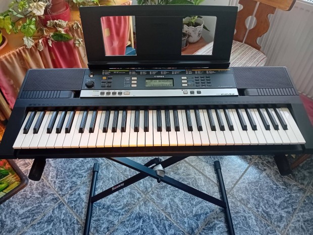 Yamaha szintetiztor elad