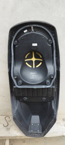 Yamaha vercity 300 ülés