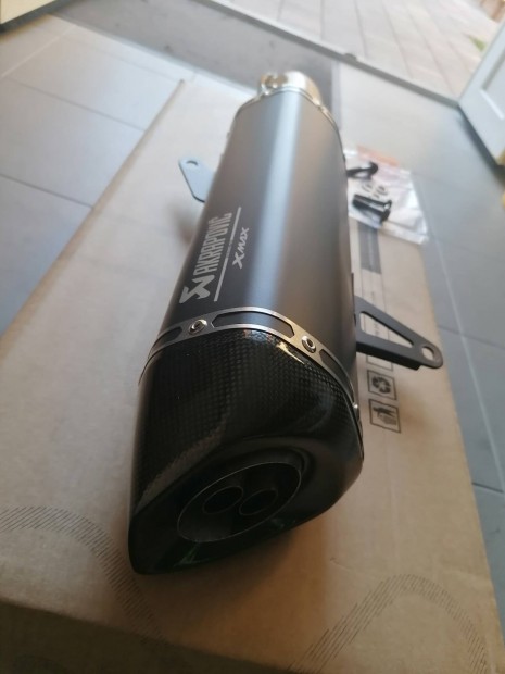 Yamaha xmax 300 Akrapovic kipufog 