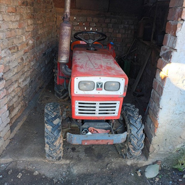 Yanmar 1300d japn kistraktor elado