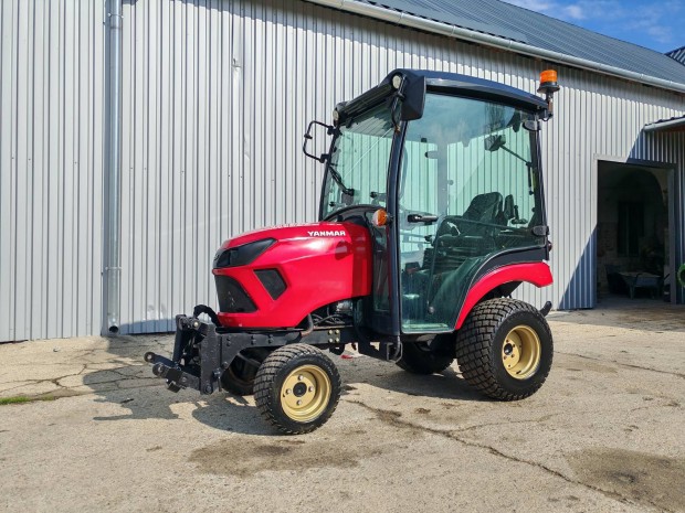 Yanmar 221 kommunlis traktor John deere kubota 