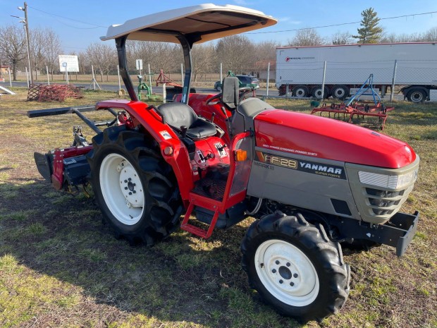 Yanmar 28LE Kubota iseki agt carraro goldoni mtz japán traktor john