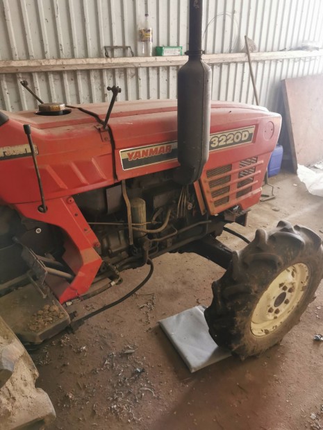 Yanmar 3220 japán traktor elado