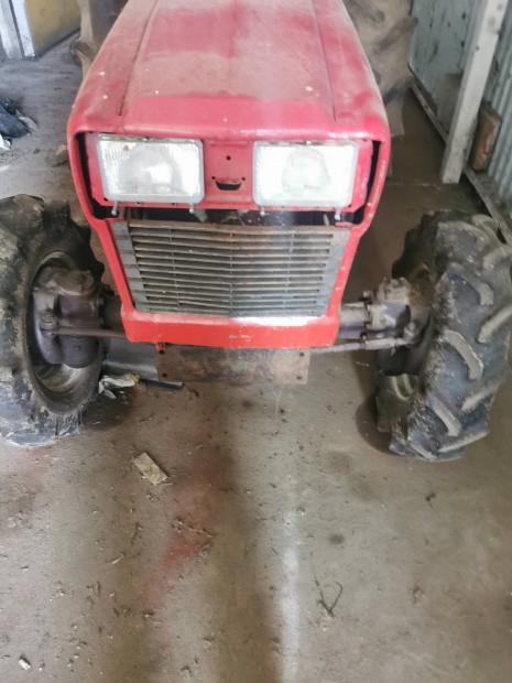 Yanmar 3220 japn traktor elado