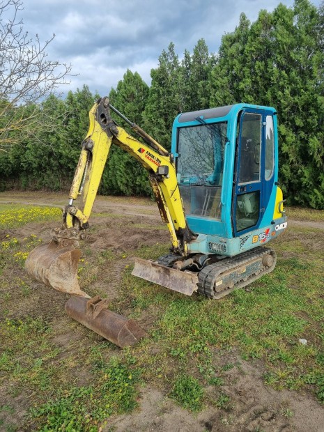 Yanmar B15-3ex mini kotr